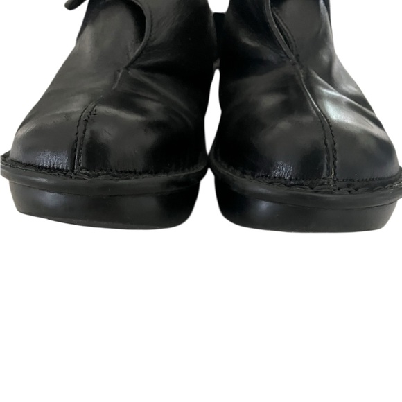 NAOT Black Leather Strap Split Toe Clog Shoe Women's 40 - 9 US - Picture 12 of 15